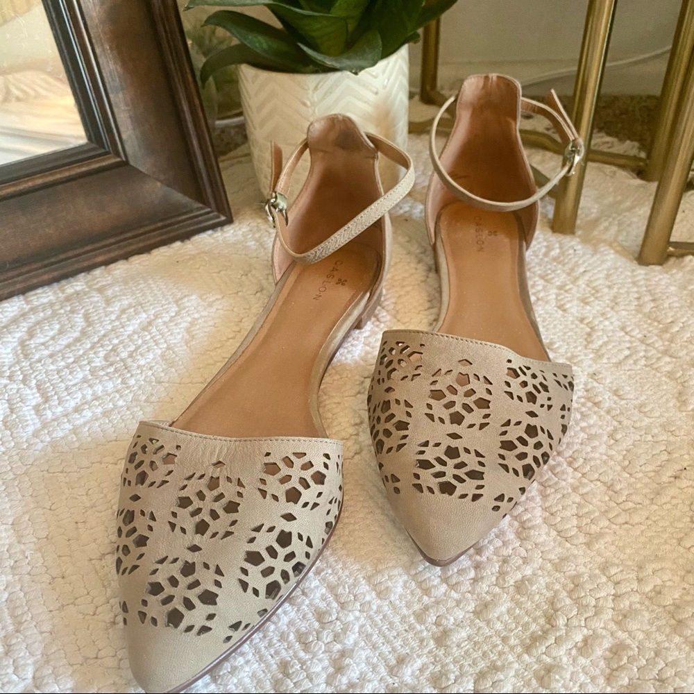 Caslon Lasercut Beige Suede Flats